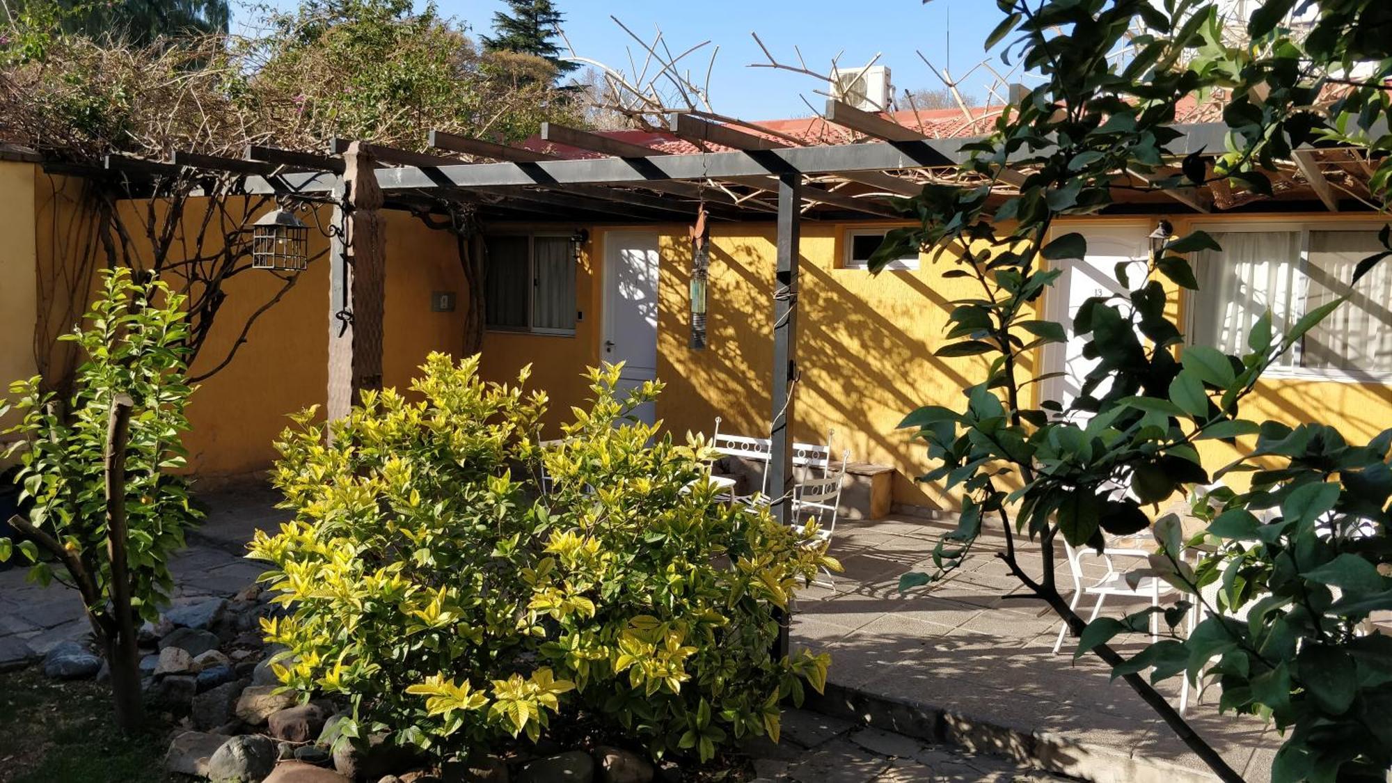 Alamo Hostel&Suites Mendoza Exterior foto